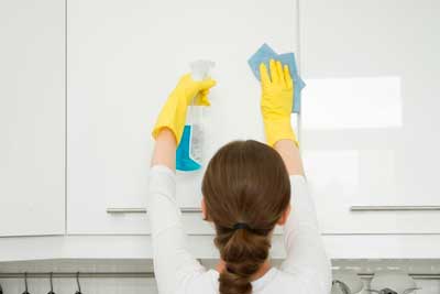 Czyszczenie szafek kuchennych